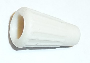 070105 nut ceramic small